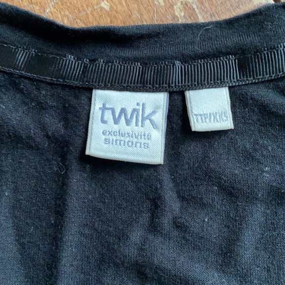 Simons - ✌️black soft t-shirt - Picture 3 of 3